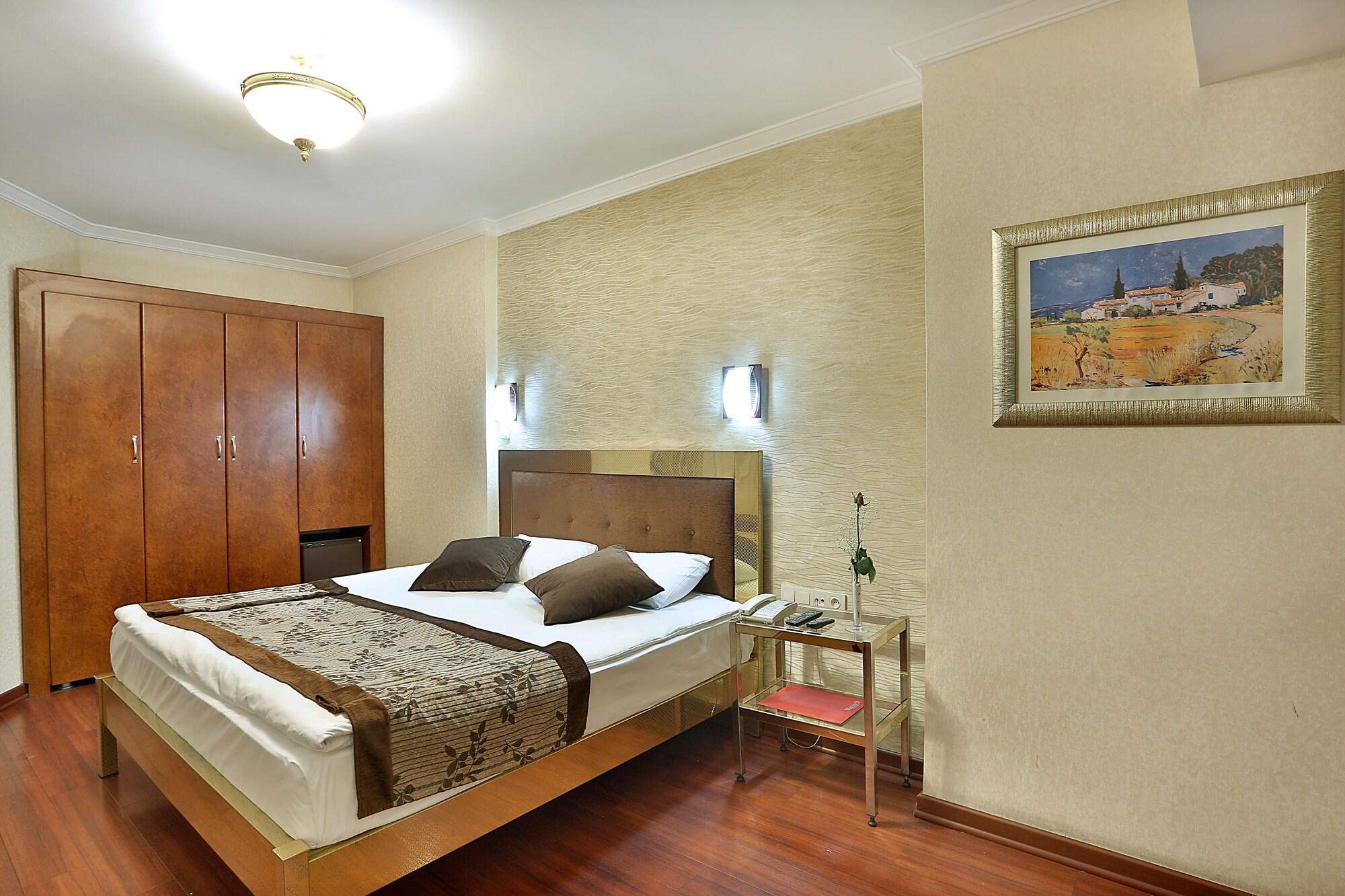 Grand Madrid Hotel Stambuł Zewnętrze zdjęcie