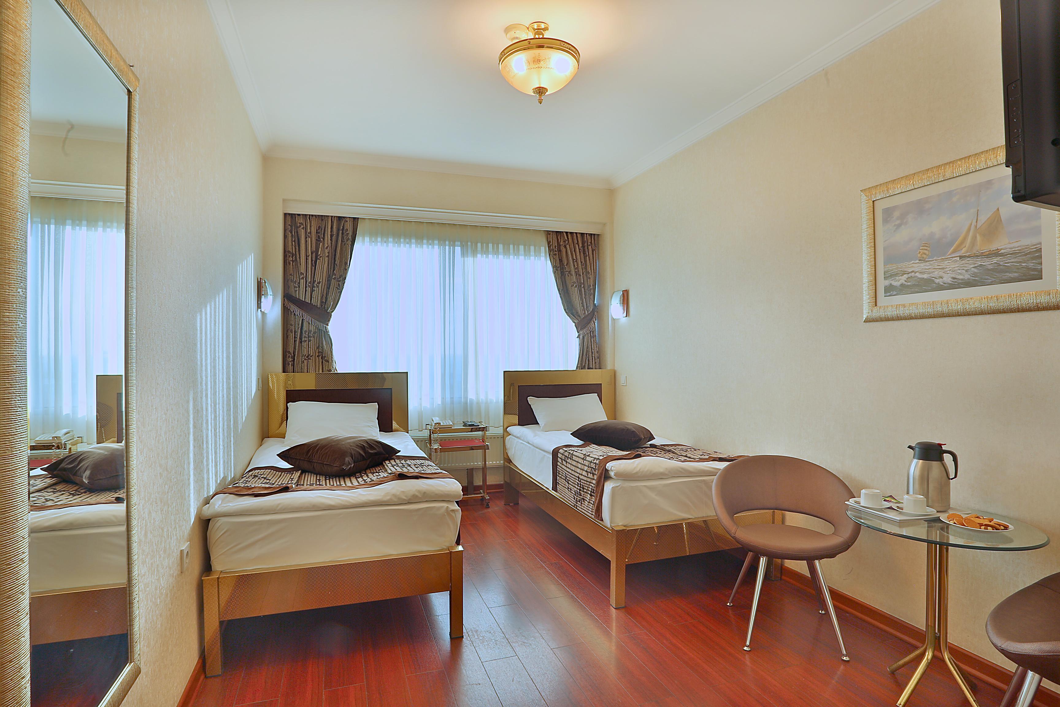 Grand Madrid Hotel Stambuł Zewnętrze zdjęcie